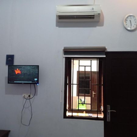 Homestay Dan Kost 78 Джепара Экстерьер фото